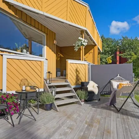 To-roms - Naer Alt Bodo